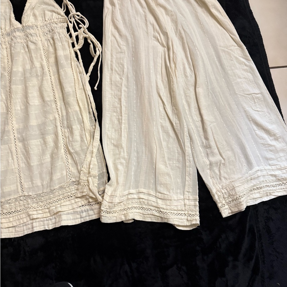 Elegant Cream Pantsuit for Women - Picture 4 of 10